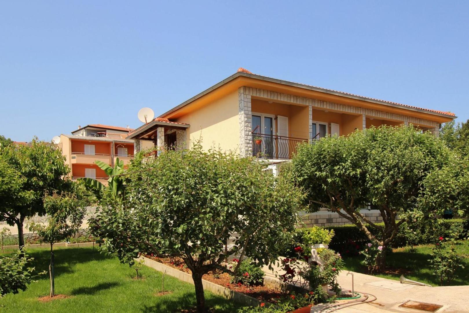 Apartments Nevenka K. Čižići Dış mekan fotoğraf